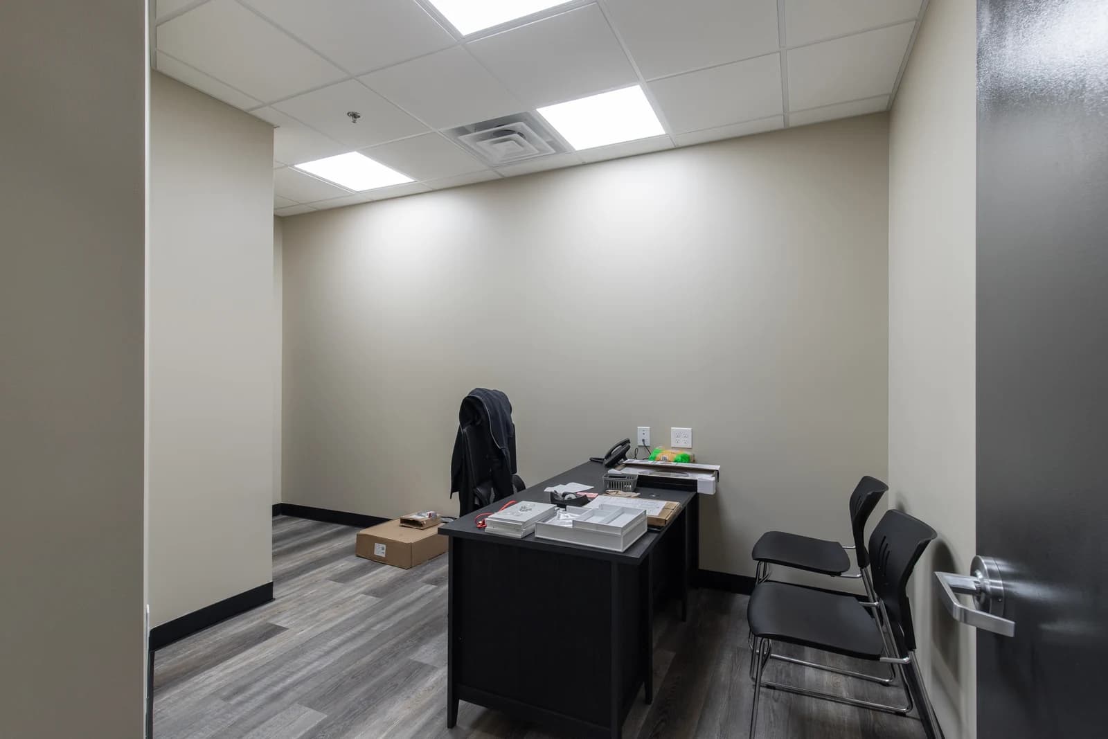 Broken to Better Urgent Care interior, Charlotte NC commercial upfit (photo 17)